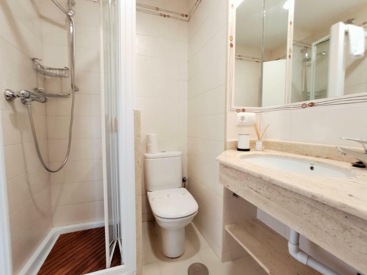 Apartamento Sea Views 罗塔 外观 照片